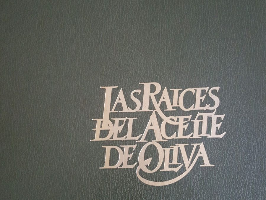 Cap. “Factores que influencian la calidad”. Las raíces del aceite de oliva. Ministerio de Agricultura, Pesca y Alimentación. 1993.